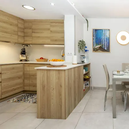 Pelicanos By Interhome דירה *
